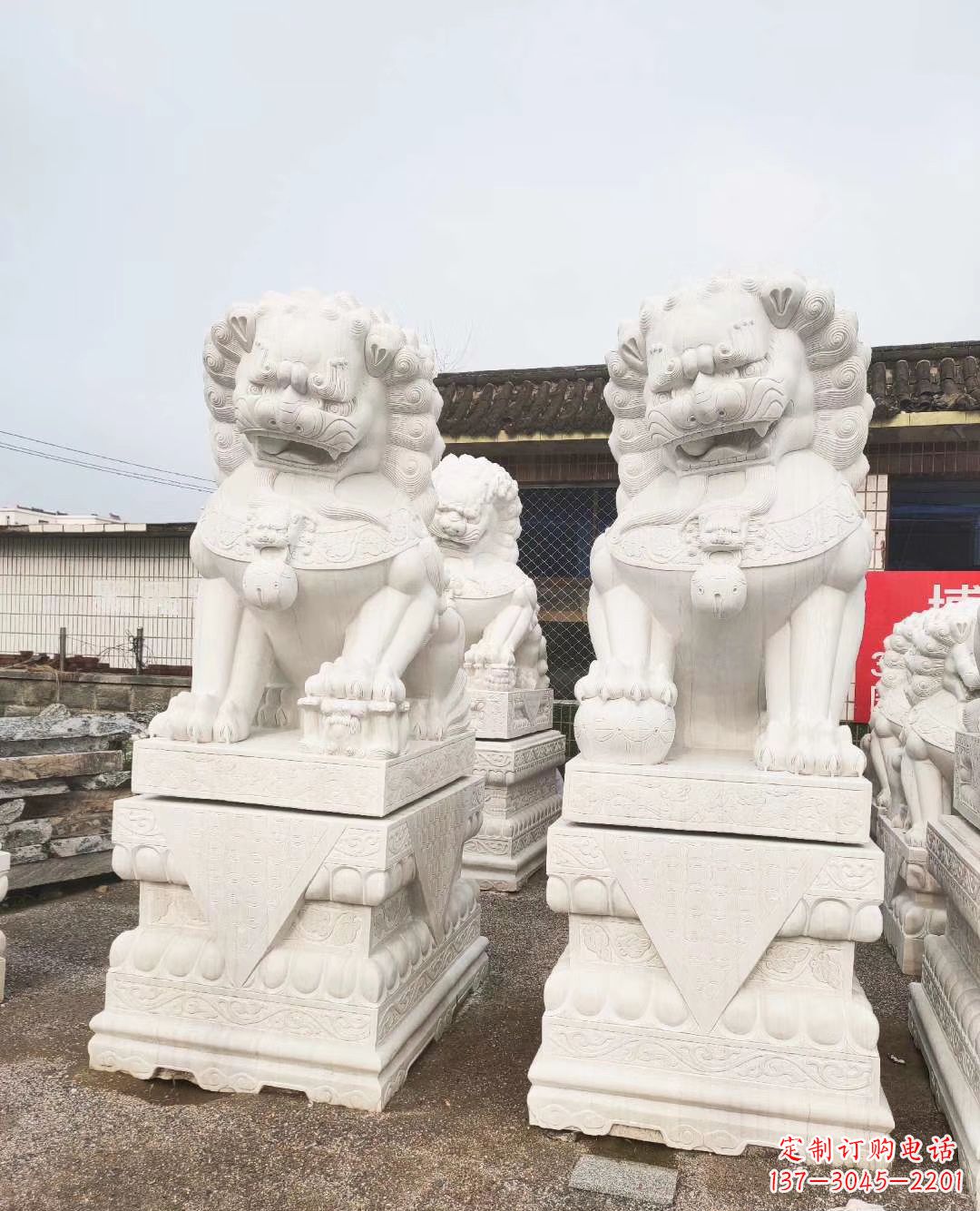 上海“璀璨夺目,玉狮雕塑惊艳登场”