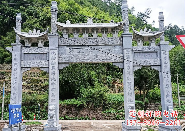 上海宝墨园石雕牌坊——传承古典文化的精美雕刻