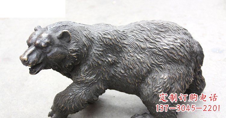 上海以玻璃钢制作的北极熊雕塑