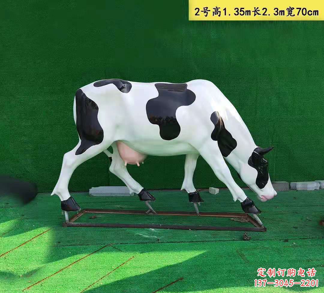 上海玻璃钢动物雕塑——精致的艺术品