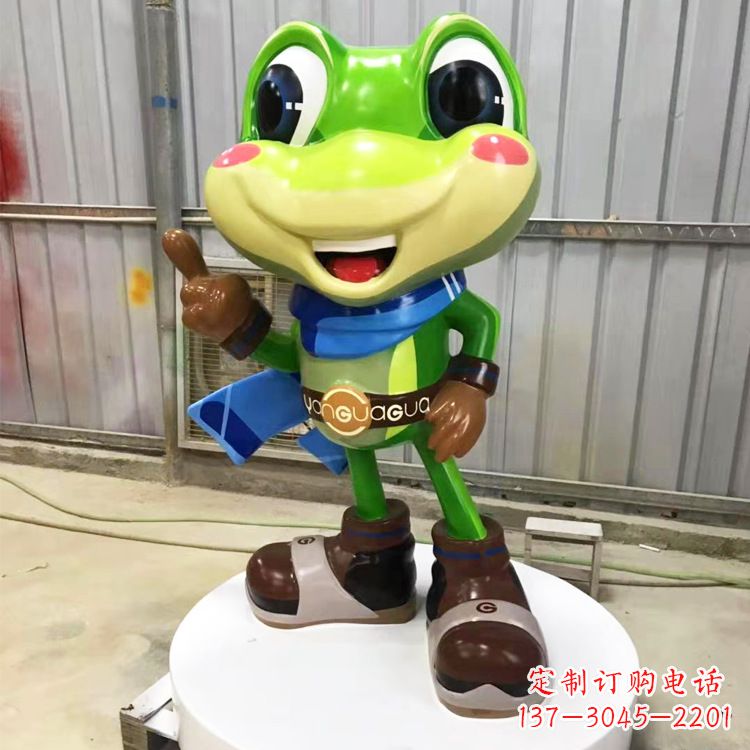 上海玻璃钢青蛙雕塑——为商场儿童游乐场增添点缀