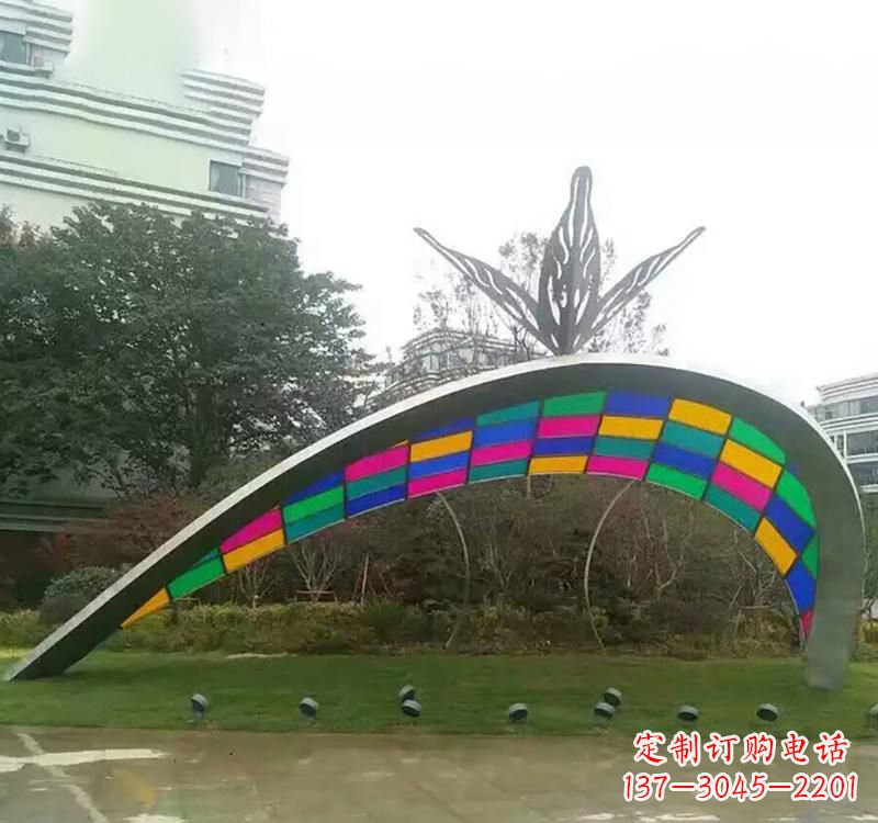 上海不锈钢彩色拼接拱门雕塑