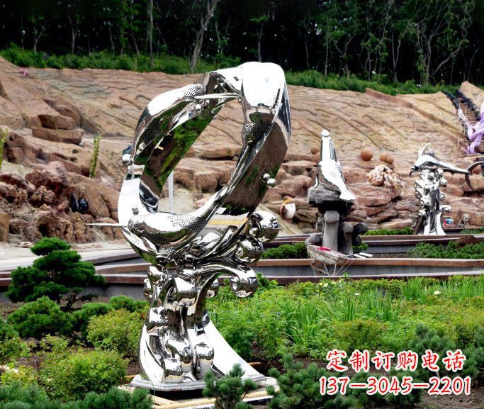 上海不锈钢海豚雕塑——精致的艺术品