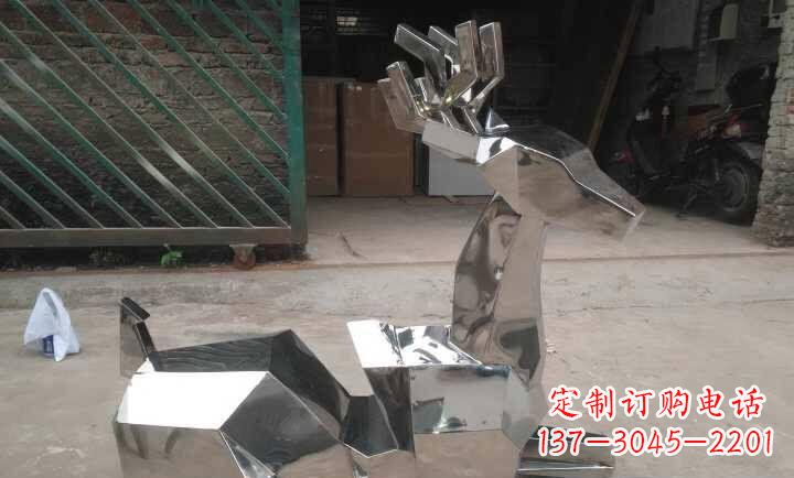 上海不锈钢鹿雕塑艺术之美