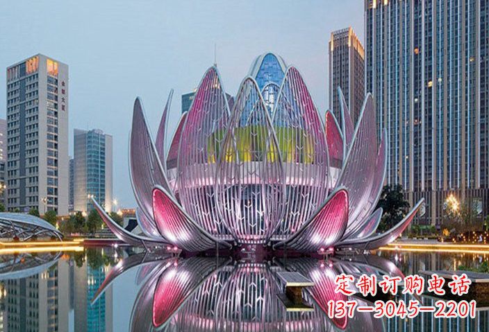 上海不锈钢灯光下的荷花雕塑