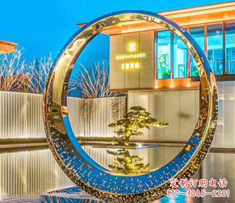 上海精美不锈钢灯饰圆环雕塑
