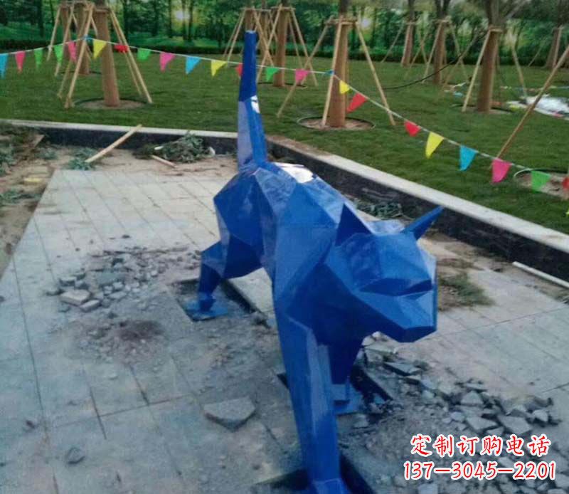 上海不锈钢动物雕塑艺术性与现实性的完美结合