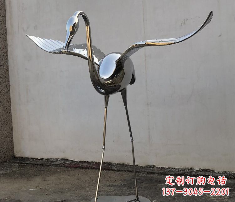 上海不锈钢锻造的丹顶鹤雕塑
