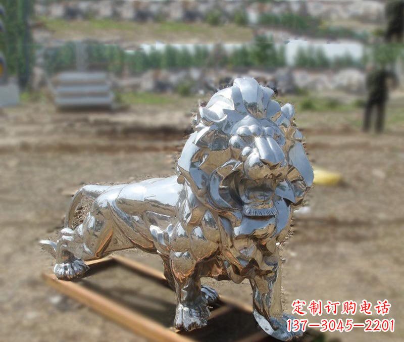 上海不锈钢雕刻的狮子