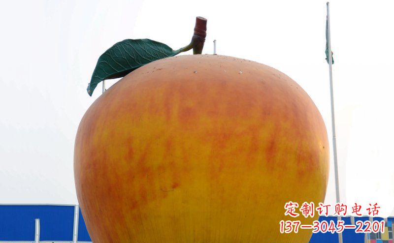 上海不锈钢苹果雕塑浓缩艺术精髓