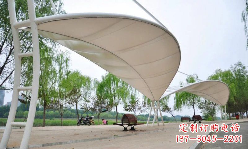 上海不锈钢树叶形遮阳棚雕塑