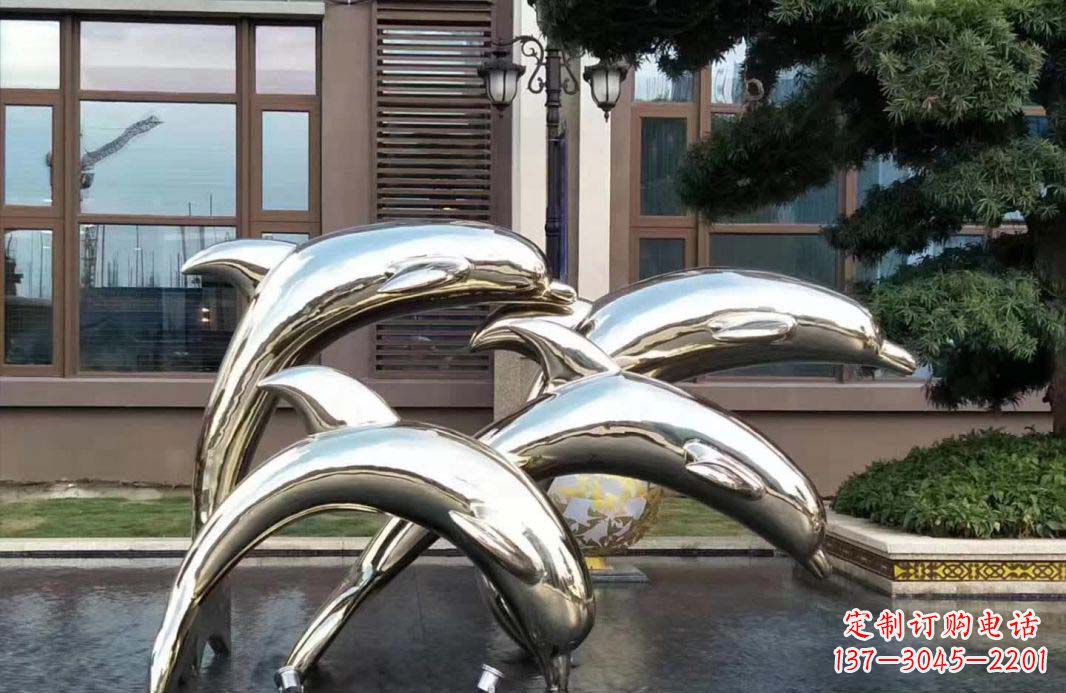 上海不锈钢海豚跳跃雕塑精美绝伦