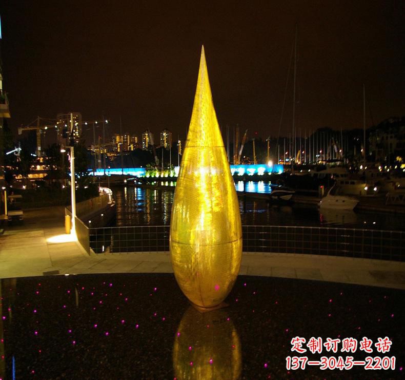 上海不锈钢水滴雕塑给环境带来美丽