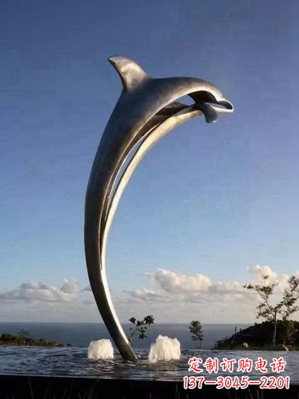 上海不锈钢海豚雕塑让游客流连忘返