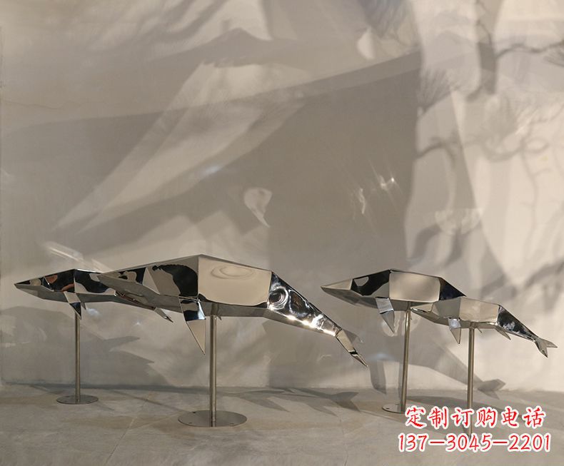 上海不锈钢镜面抽象几何海豚雕塑