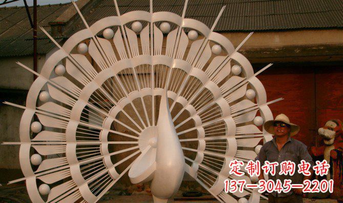 上海不锈钢孔雀开屏雕塑