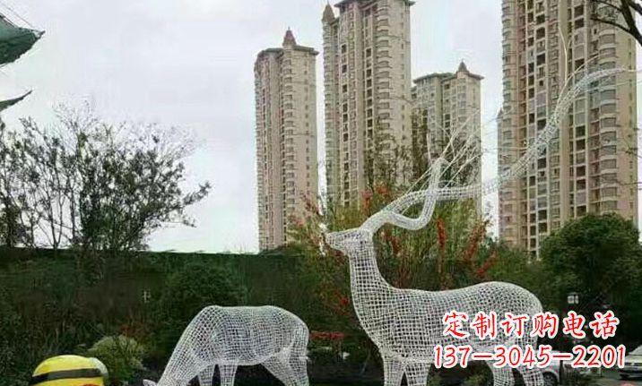 上海不锈钢镂空鹿雕塑精美纯粹的艺术之作