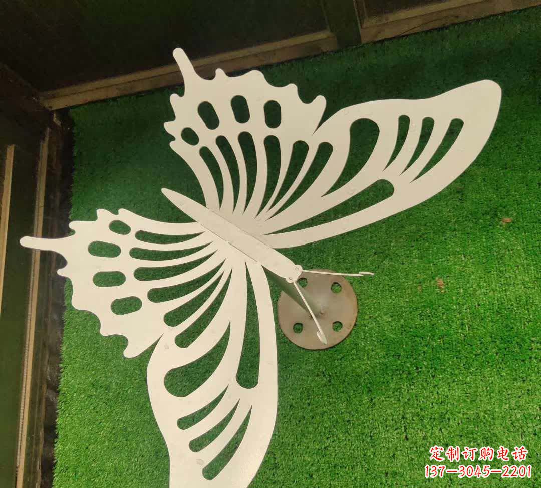 上海不锈钢镂空蝴蝶雕塑灵动翩跹