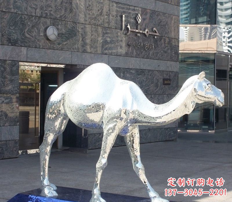上海不锈钢骆驼雕塑精美外形折射古朴美感