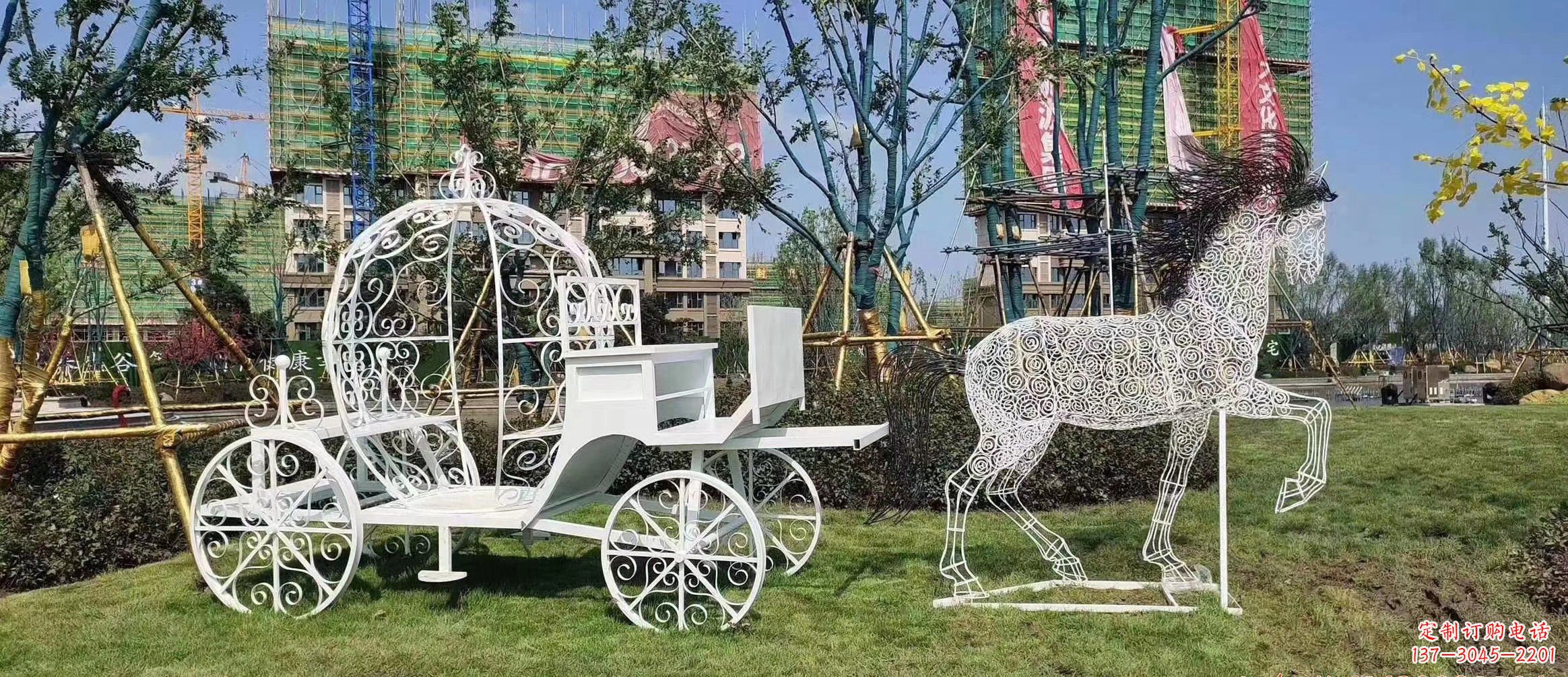 上海不锈钢马车镂空雕塑精美的艺术品