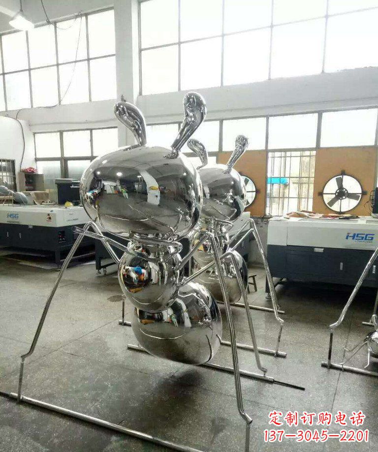 上海不锈钢蚂蚁步行街景观雕塑——融合现代科技与自然之美