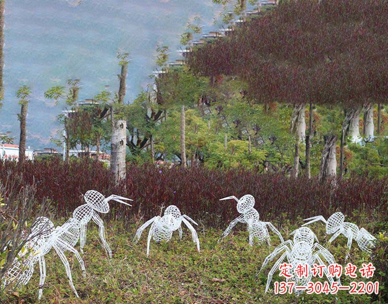 上海不锈钢蚂蚁镂空雕塑