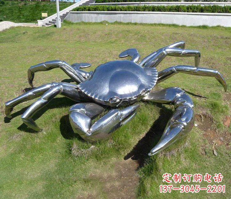 上海不锈钢螃蟹雕塑——给景观增添灵动之美