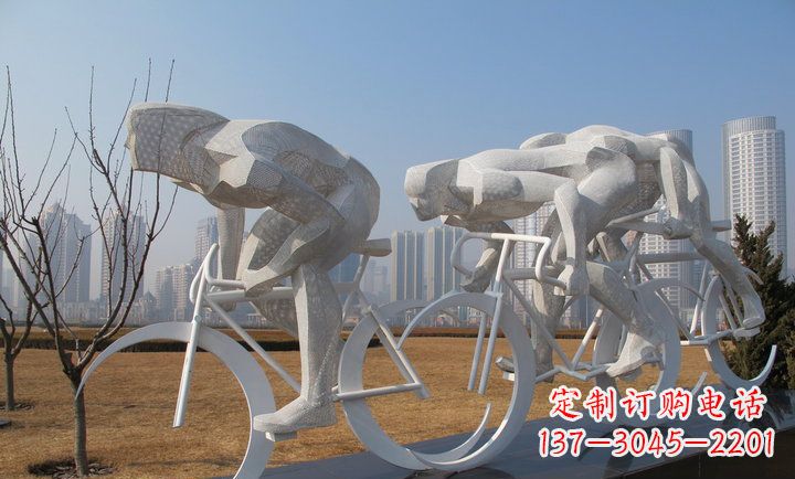上海展现运动风采的不锈钢自行车雕塑