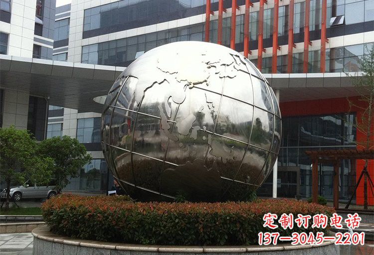 上海不锈钢地球雕塑传递环保意识