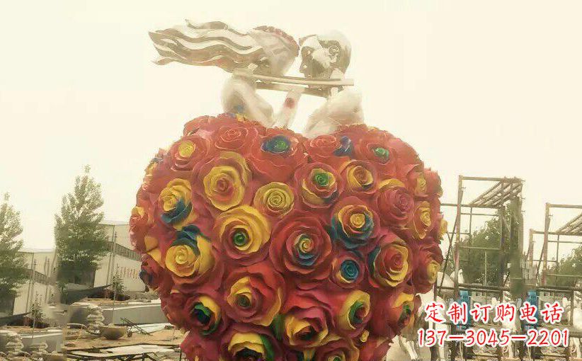 上海浪漫之美——不锈钢情侣结婚雕塑