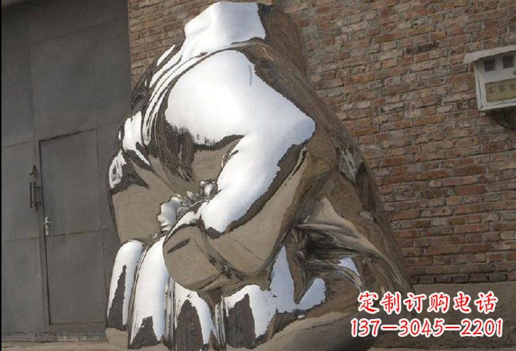 上海不锈钢拳头雕塑