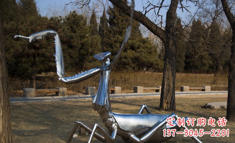 上海不锈钢螳螂园林景观雕塑创意缔造美景