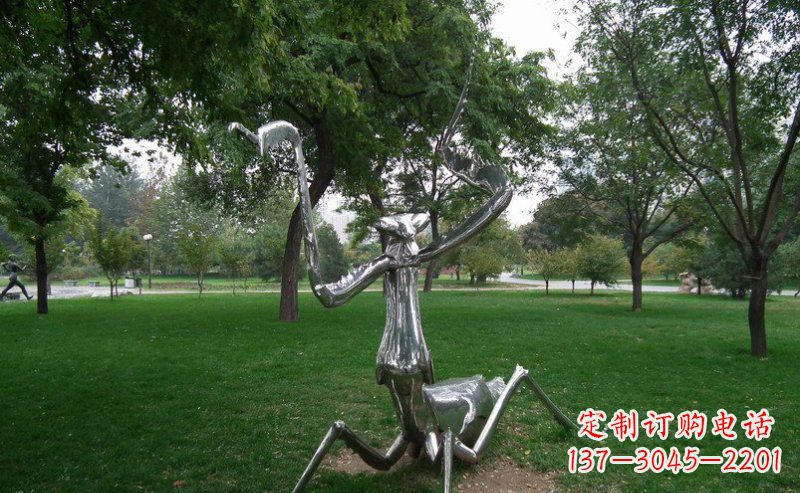 上海不锈钢螳螂古朴雅致的雕塑