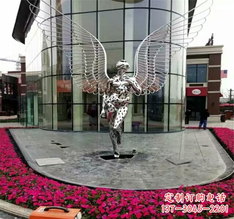 上海不锈钢天使雕塑传递着爱的美丽