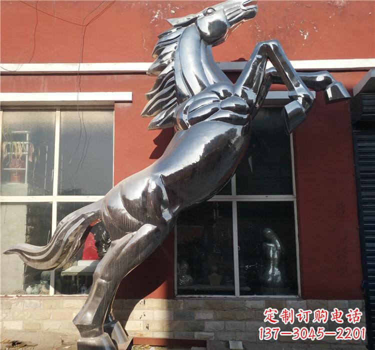 上海不锈钢跳跃马雕塑