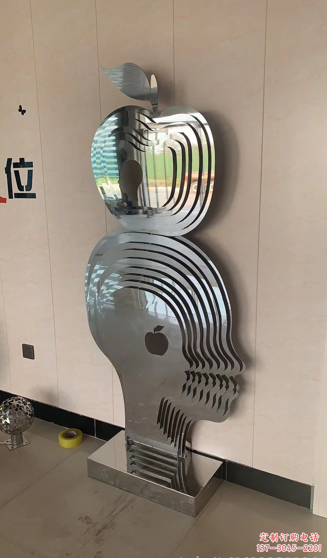 上海精美不锈钢苹果雕塑