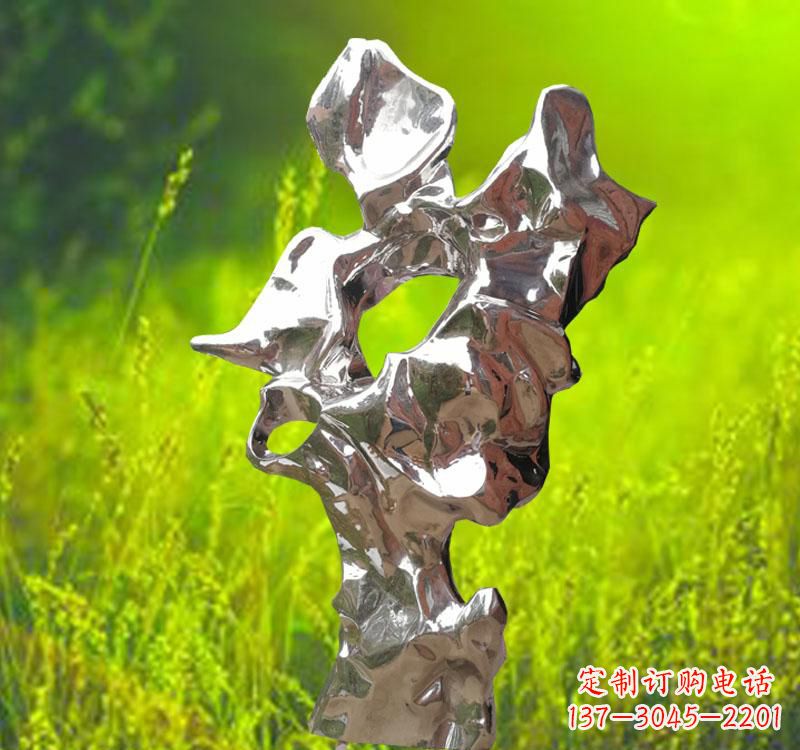 上海太湖石雕塑精致的不锈钢艺术
