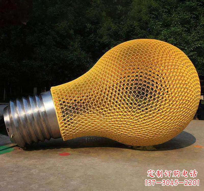 上海不锈钢灯泡雕塑点亮小区景观