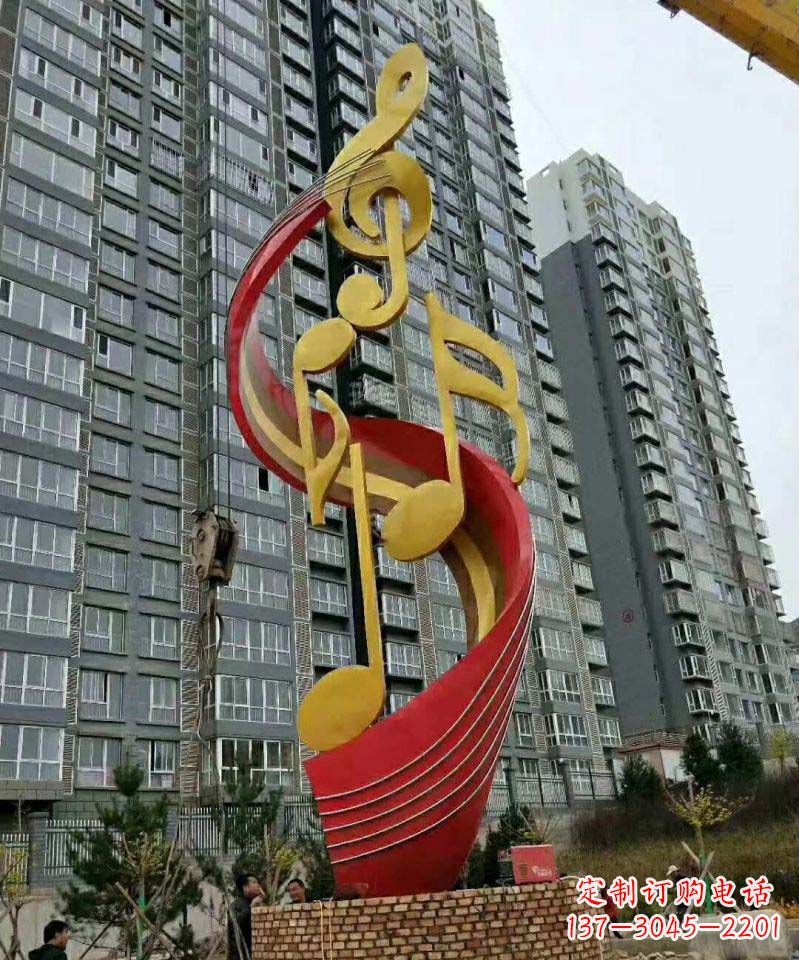 上海不锈钢小区音符雕塑传递音乐的魅力