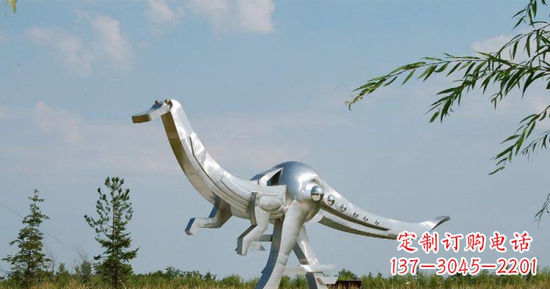 上海不锈钢鸭嘴龙雕塑传递自然之美