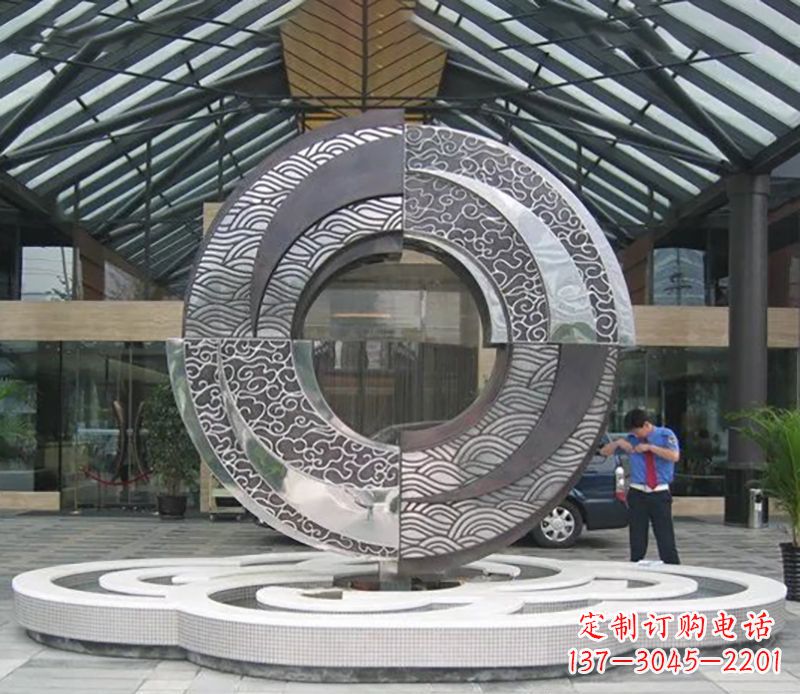 上海不锈钢圆环雕塑，点缀酒店空间