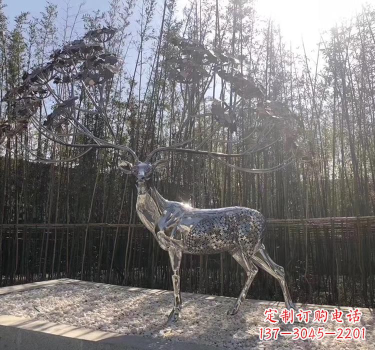 上海不锈钢动物雕塑精美的艺术作品