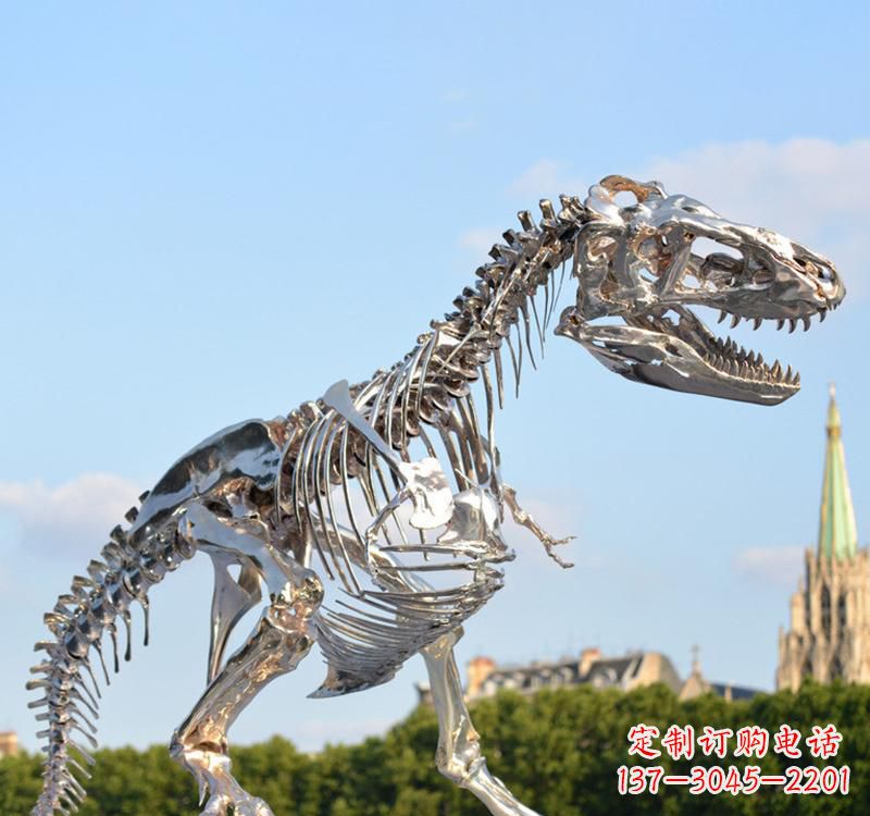上海不锈钢恐龙雕塑精致纪念它们的存在