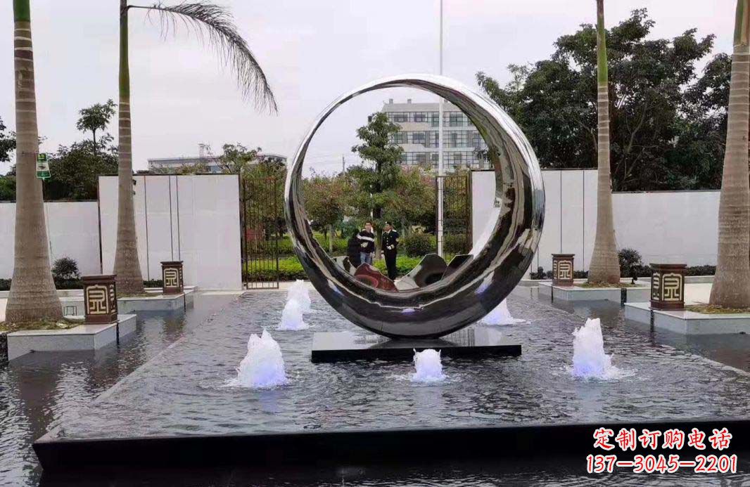 上海圆环景观喷泉雕塑视觉与声音的完美结合