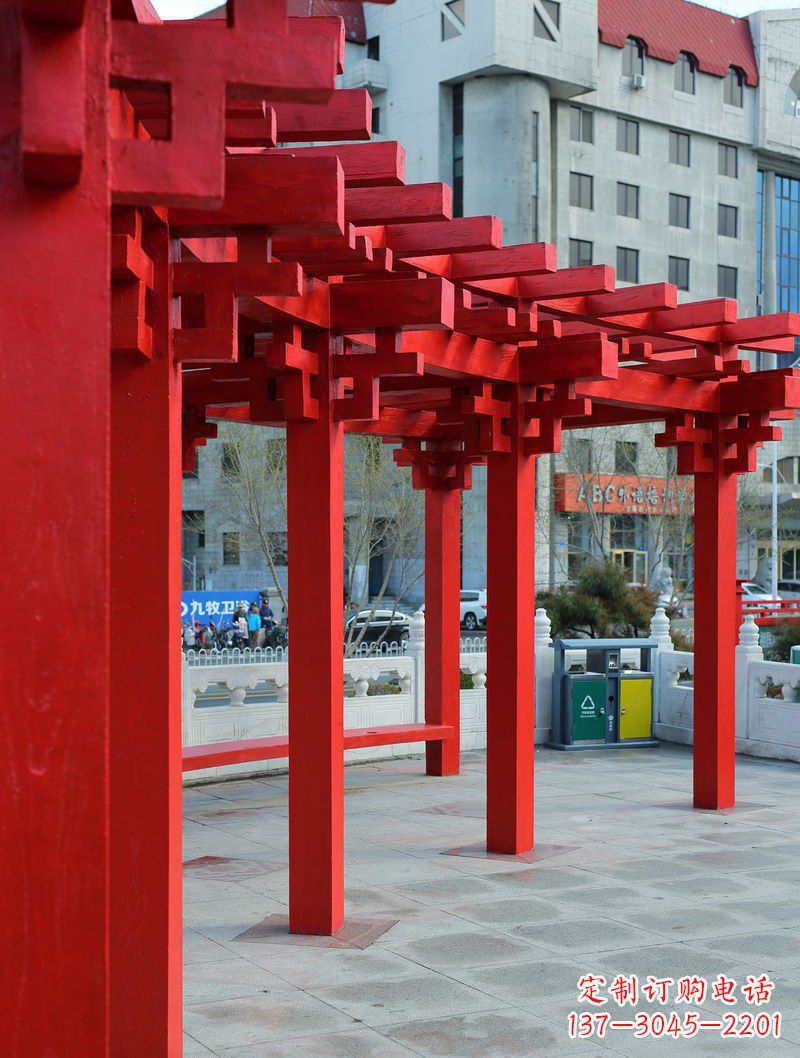 上海长廊雕塑描绘城市景观的艺术作品
