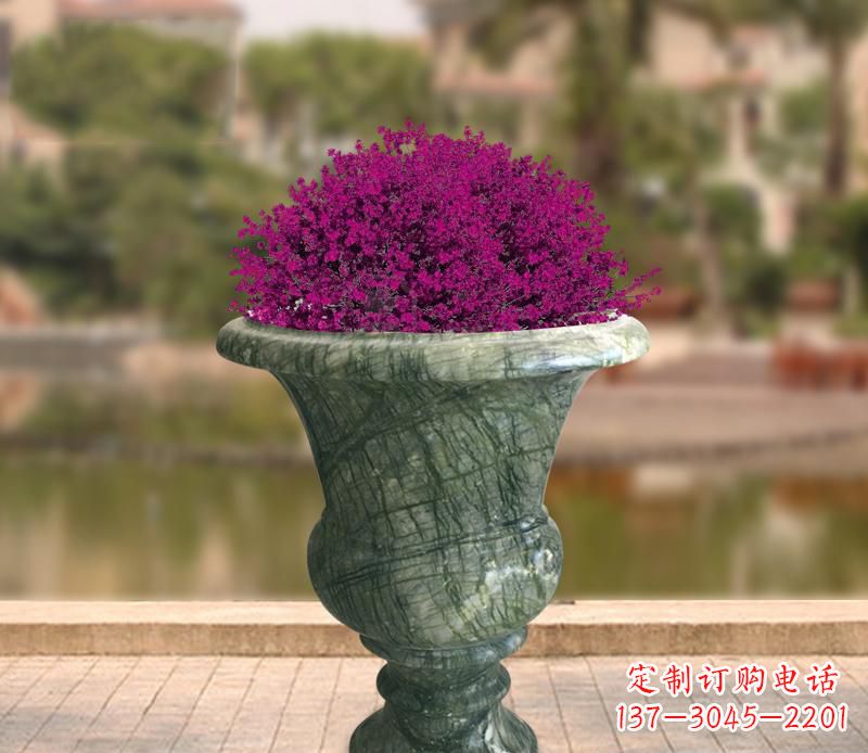 上海白玉景观花盆雕塑让你的景观更加美观