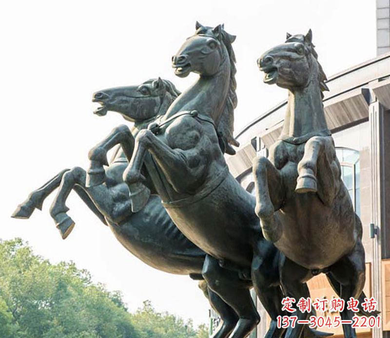 上海马雕塑集传统文化与现代装置艺术于一身
