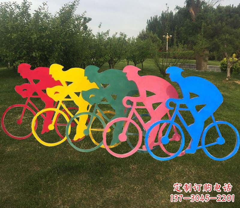 上海自行车雕塑——展现公园美丽