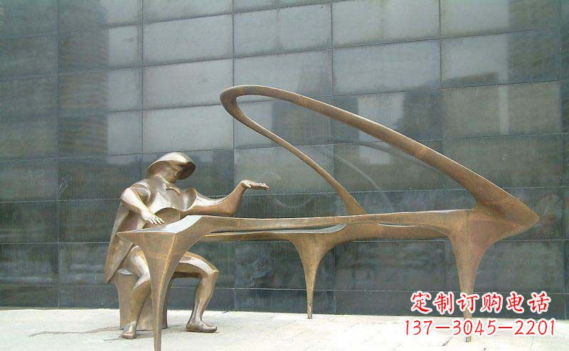 上海抽象钢琴雕塑街边景观的精美绝伦