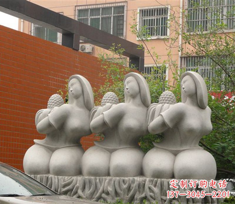 上海抽象三个女人石雕